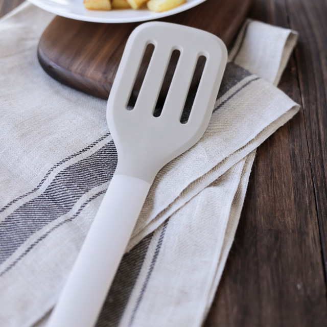 Kitchen Inspire Silicone Slotted Turner on the table