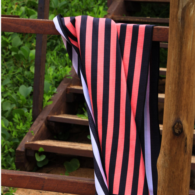 Saltii Blouberg Summer Waffle Beach Towel, 80cm x 160cm