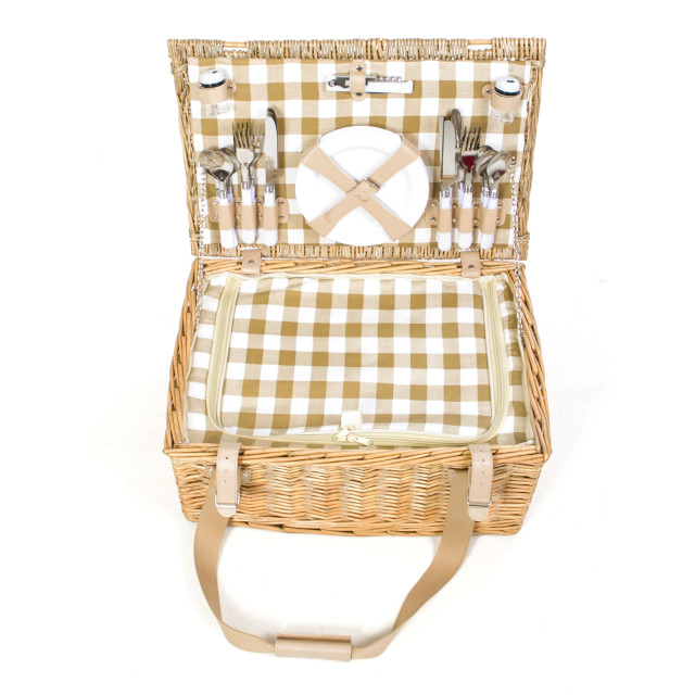 Gift Baskets Sahara 6-Person Picnic Basket angle