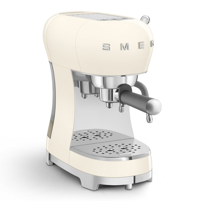 Smeg Retro Manual Espresso Coffee Machine - Vintage Cream angle