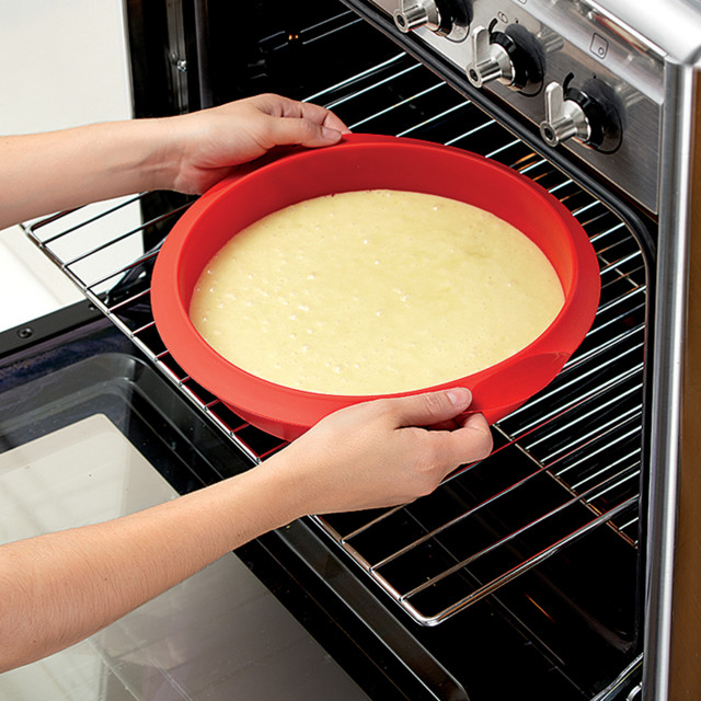 Lekue Silicone Round Cake Mould, 26cm - Red