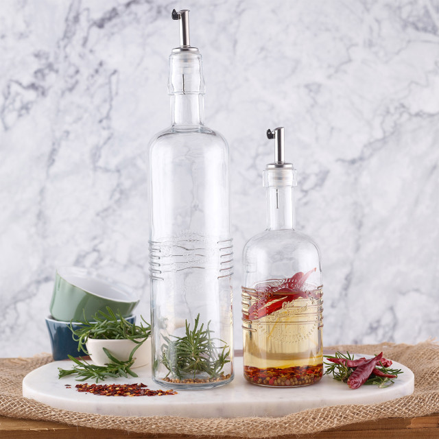 Salisbury & Co Old Fashioned Oil and Vinegar Bottle - 350ml with chilli on the table
