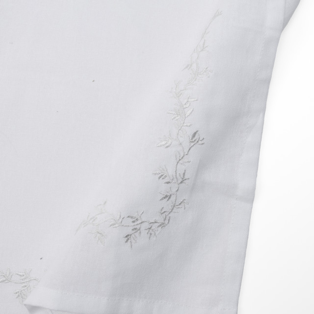 Humble & Mash Harvest Lace Silver Tablecloth - 10 Seater