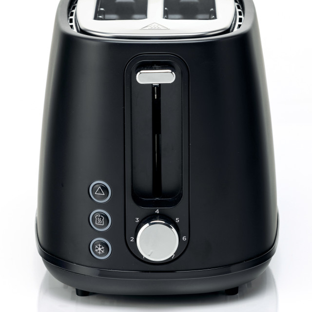 Kenwood Elementa Stainless Steel 2-Slice Toaster, 930W - Black detail