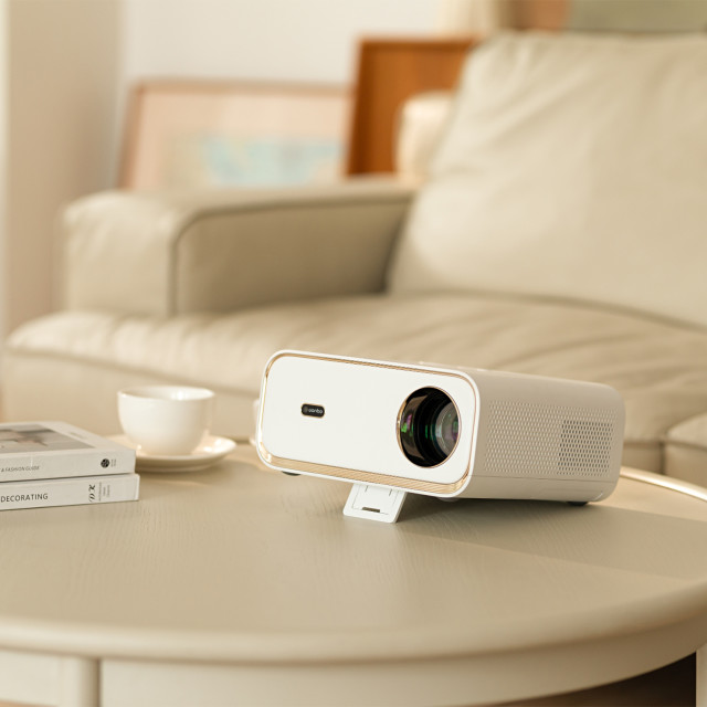 Wanbo X5 Smart Projector, 1080p on the table