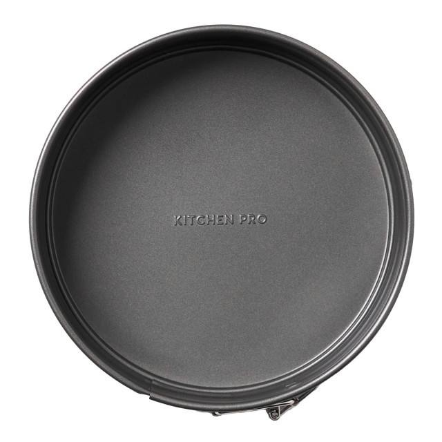 Kitchen Pro Bakewell Round Springform Cake Pan - 20cm angle