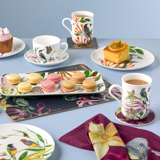 Maxwell & Williams Eloise Short Lyric Mug, 330ml - Spinebill Honeyeater on the table