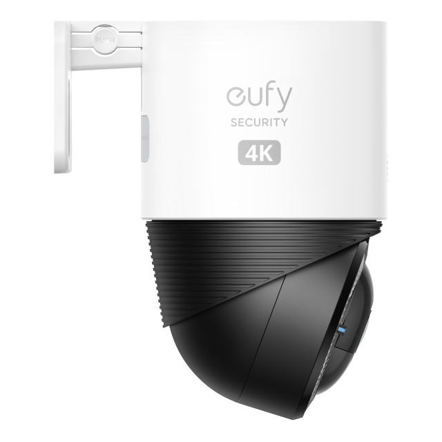 Eufy S330 4K Wireless Outdoor Security Camera and Solar Panel angle