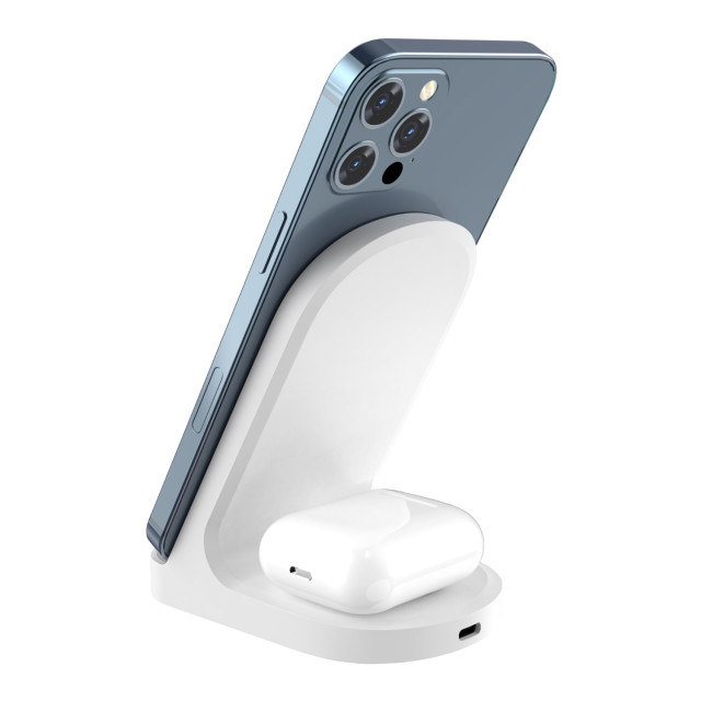 Snug Wireless 2-in-1 Charger Stand, 15W detail with a phone and airpods case
