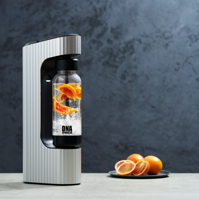 DNA Sparkler Soda Water Maker with Cylinder - Sparkling Silver