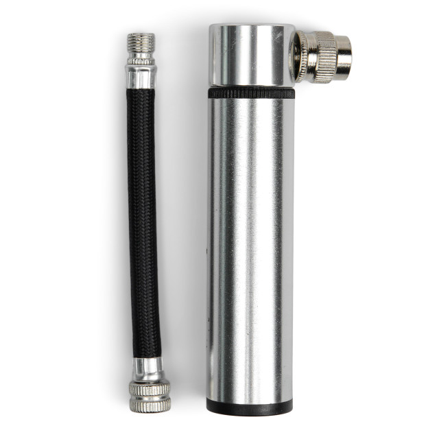 Gentlemens Hardware Mini Bicycle Pump angle