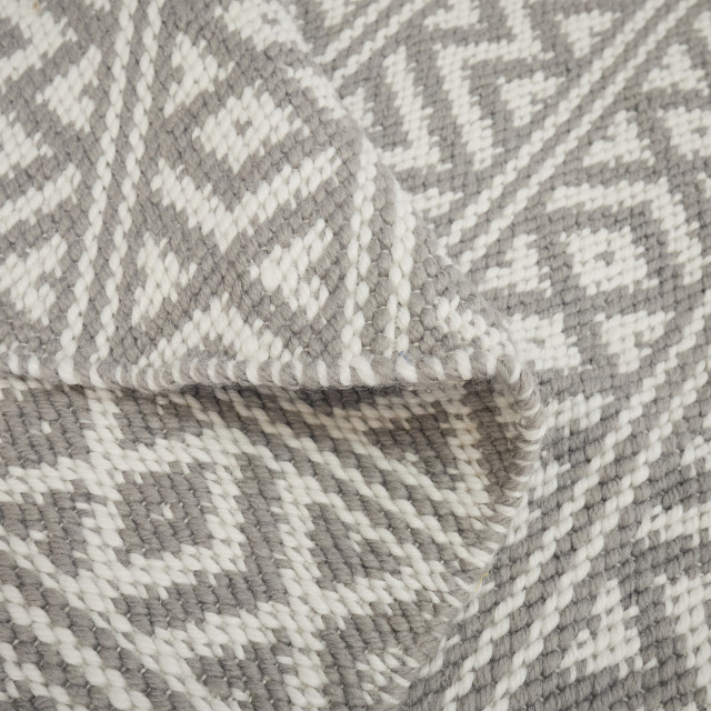 Thread Office Outdoor Woven Diamond Zig Area Rug, 200cm x 300cm