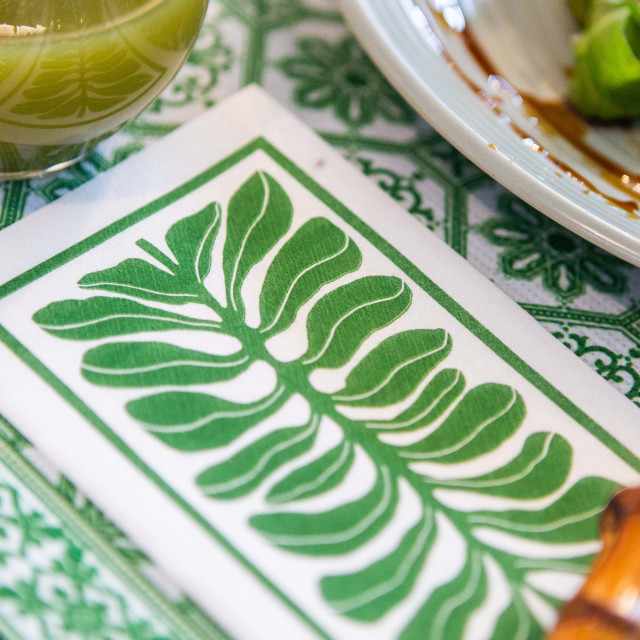 Tavola Leaf Slim Biodegradable Paper Napkins, Pack of 24