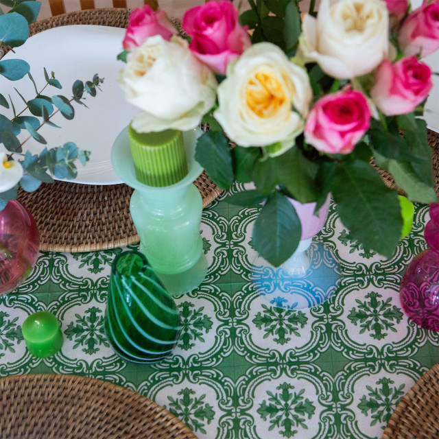 Tavola Floral Tile Paper Table Runners, Pack of 4