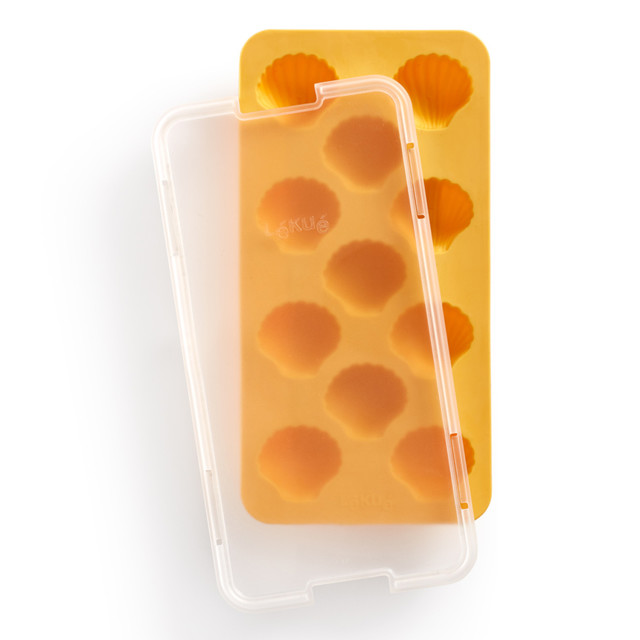 Lekue Shell Shaped Ice Cube Tray with Lid