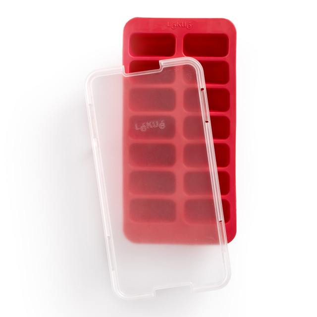 Lekue Rectangular Shaped Ice Cube Tray with Lid - Red