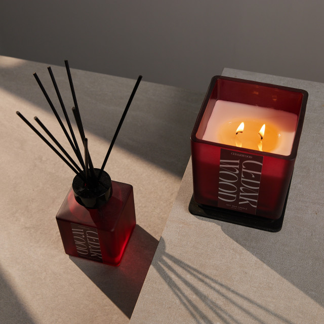 Humble & Mash Muse Cederwood Scented Filled Candle, 400g