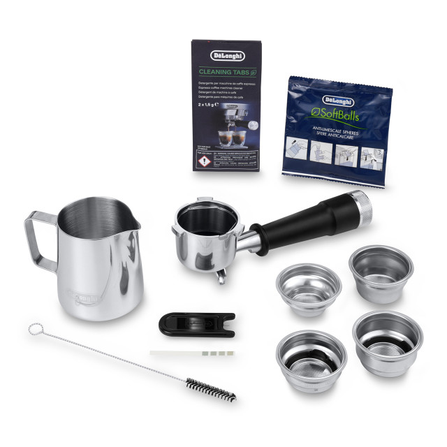 DeLonghi La Specialista Opera Manual Pump Espresso Coffee Machine, EC9555.M detail