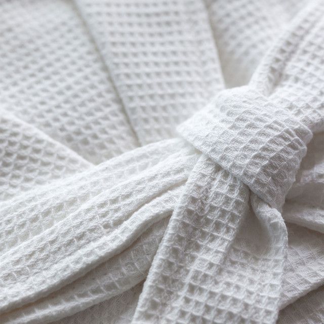 Linen House White Waffle Bathrobe detail