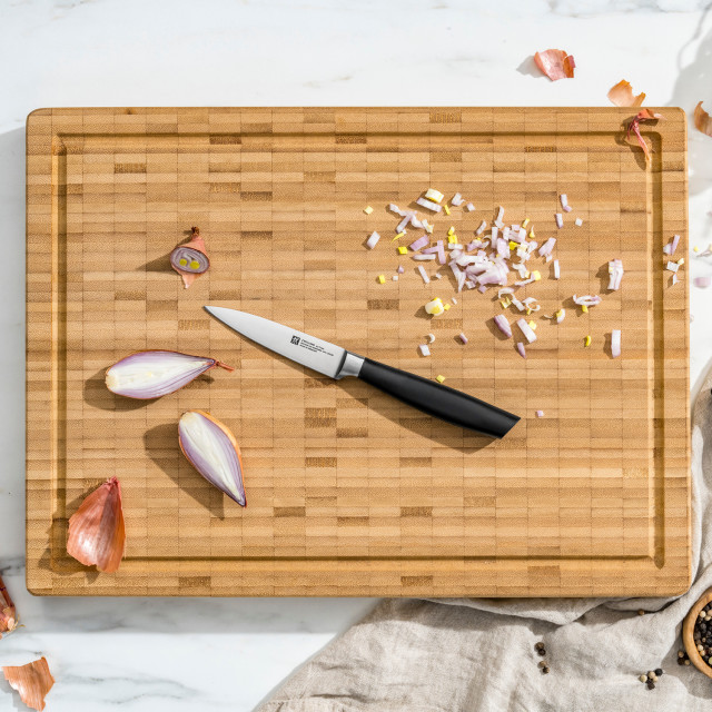 Zwilling All Star Knife Set, 2-Piece with diced onion