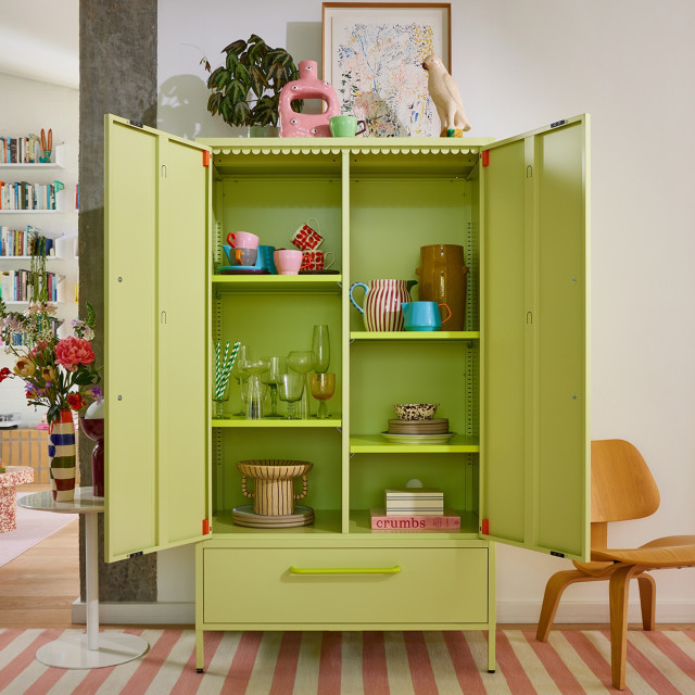 Popstrukt Sprinkles Double Locker - Kiwi Fizz with glassware, vases and decorative books