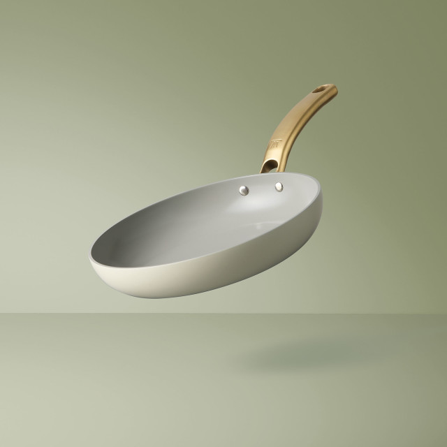 Wolstead Ivory Mineral Non-Stick Frying Pan - 26cm