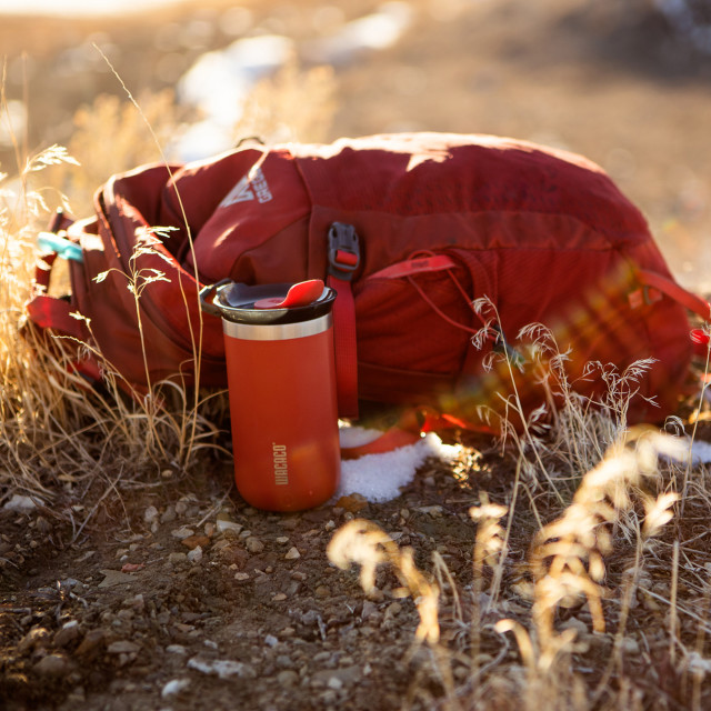 Wacaco Octaroma Red Vacuum Insulated Travel Mug - 435ml