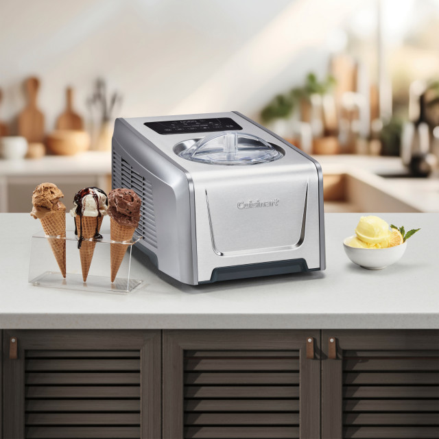 Cuisinart Freeze Ease Pro Ice Cream Maker, 1.5L with ice cream