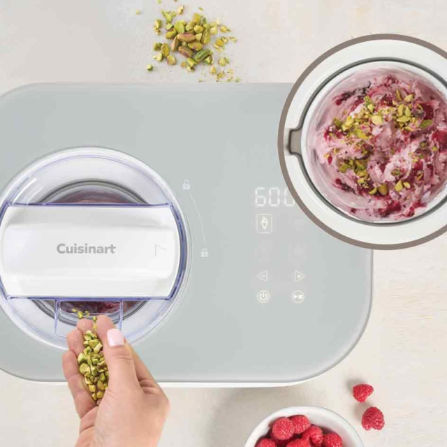 Cuisinart Freeze Ease Ice Cream Maker, 950ml showing the ice cream inside