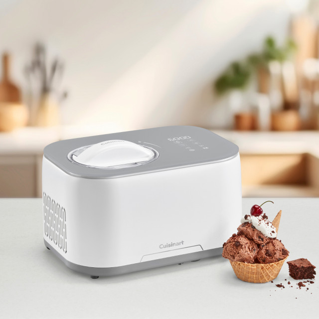 Cuisinart Freeze Ease Ice Cream Maker, 950ml with ice cream