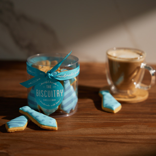 The Biscuitry Suit Me Up Fathers Day Soetkoekies