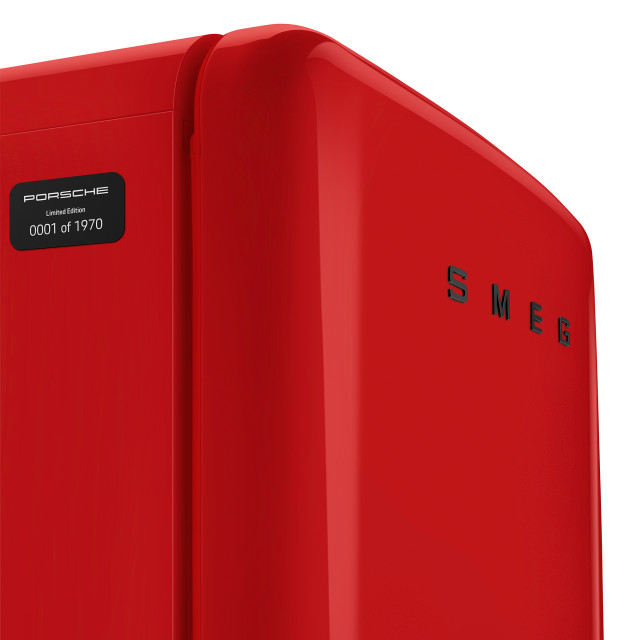 Smeg Porsche x Smeg Limited Edition 917 Salzburg Retro Full Fridge, 270L close up