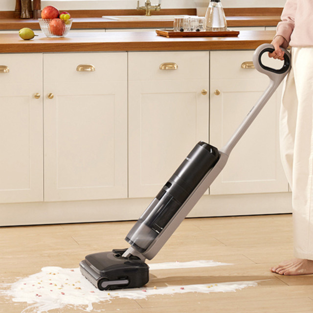 Tineco iFloor Y5 Stretch Lay Flat Wet & Dry Vacuum Cordless Floor Washer & Mop