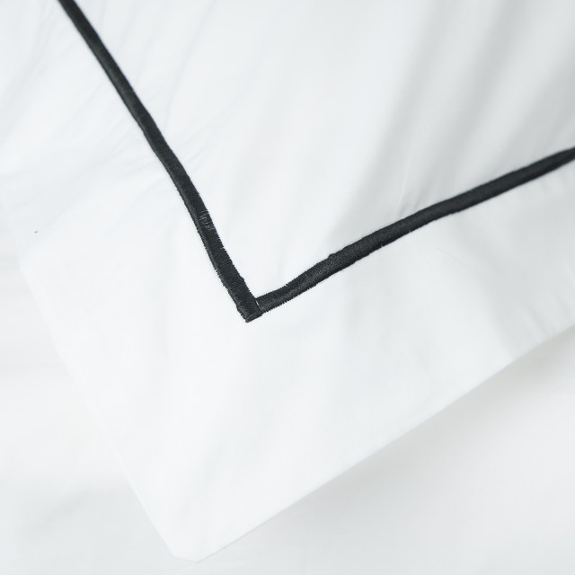 Thread Office Hudson Embroidery Duvet Cover Set - King