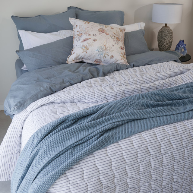 Thread Office Seersucker Stripe Quilt Set, 3-Piece - Double/Queen