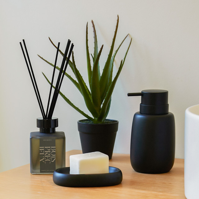 Thread Office Soho Black Soap Dispenser