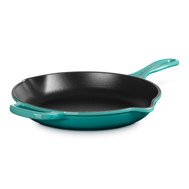 Le Creuset Riviera Signature Round Cast Iron Skillet, 26cm
