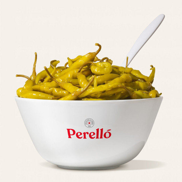 Perello Pickled Guindilla Hot Chillies in Jar, 130g