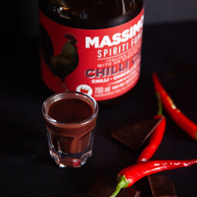 Massimo's Spiriti Famosi Chilli Chocolate Liqueur, 750ml