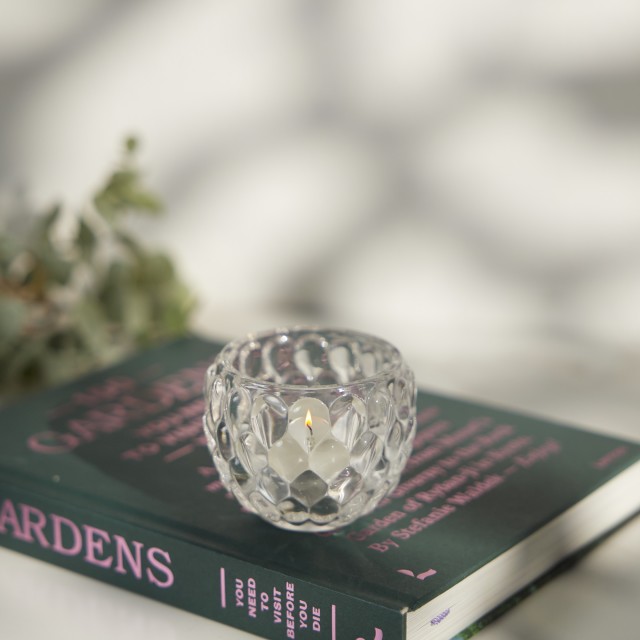 Thread Office Teardrop Tealight Clear Candle Holder
