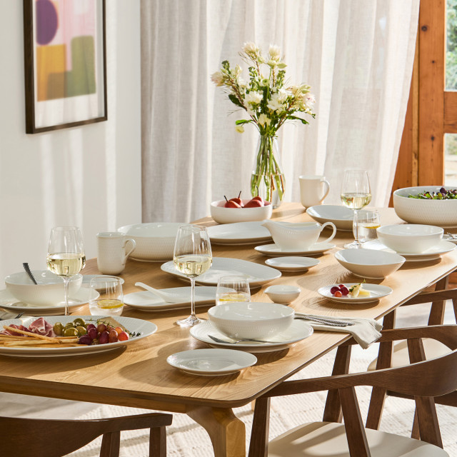 Maxwell & Williams White Basics Diamonds Oblong Platter - 30cm
