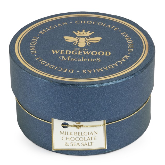 Wedgewood Nougat Milk Belgian Chocolate & Sea Salt Macadamias in Macalette Hat Box