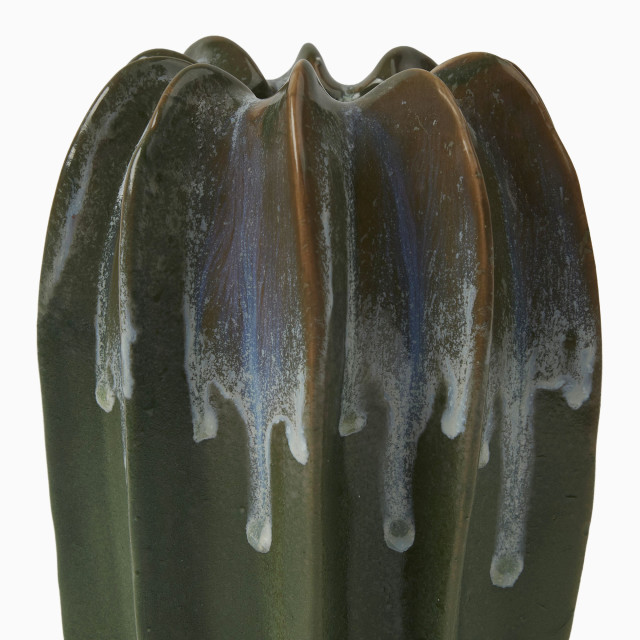 Thread Office Green Reactive Glaze Shell Vase