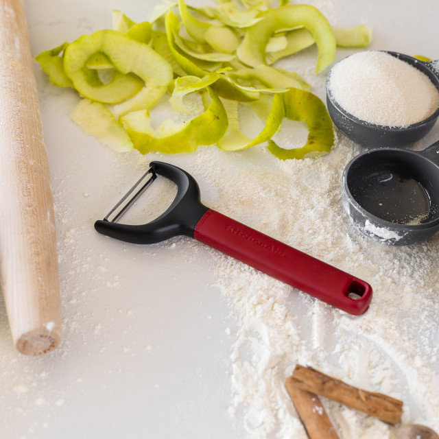 KitchenAid Classic Y-Peeler - Empire Red