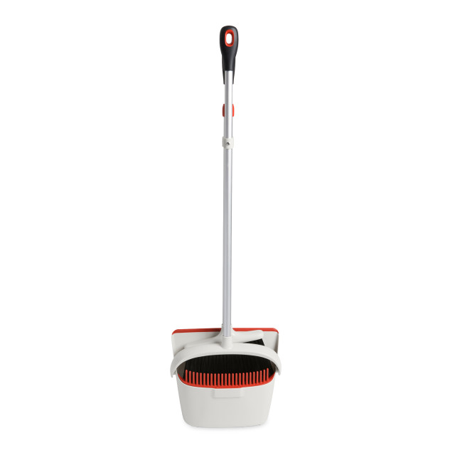 OXO Good Grips Large Sweep Set with Extendable Broom