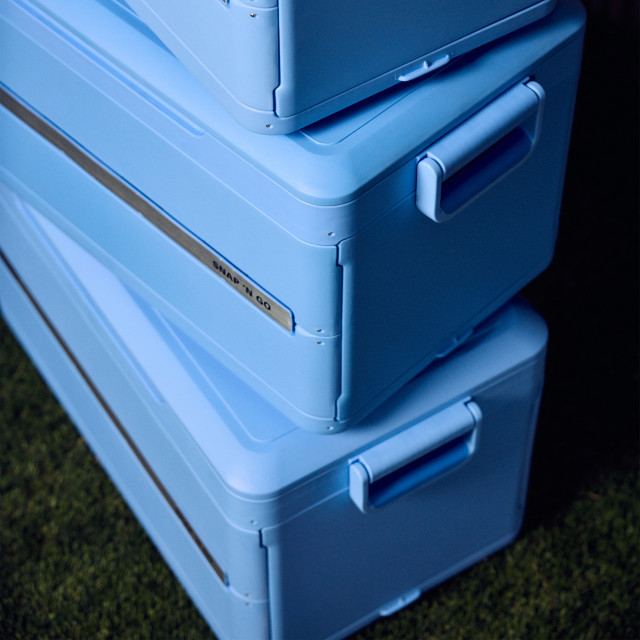 Coleman Snap and Go Collapsible Hard Cooler Box, 55L - Daydream