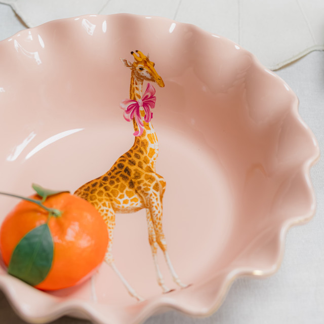 Yvonne Ellen Giraffe Scalloped Fruit Bowl