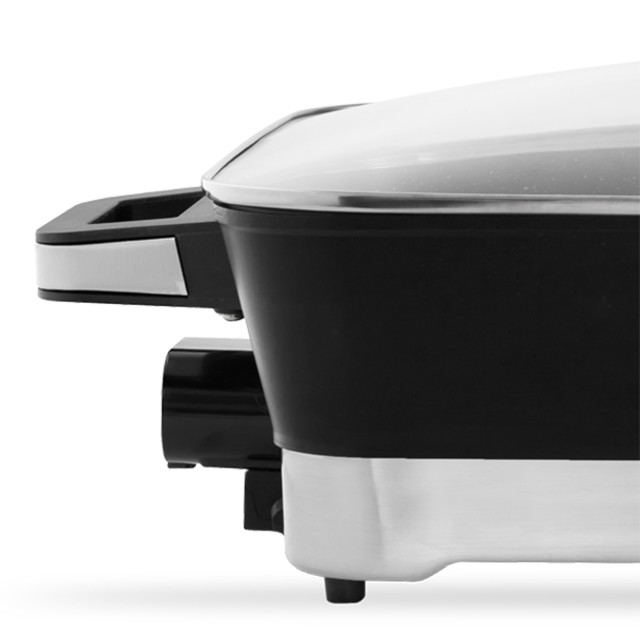 Taurus Electric Non-Stick Frying Pan with Glass Lid, 2400W