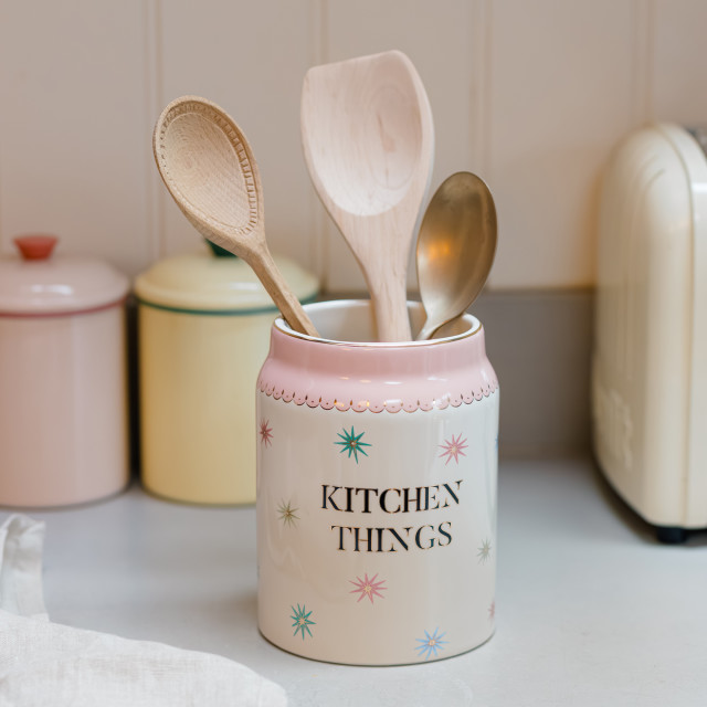 Yvonne Ellen Kitchen Things Utensil Pot