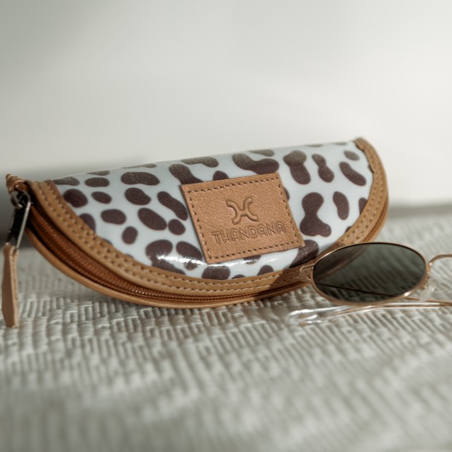 Thandana Laminated Fabric Glasses Case - Cheetah White